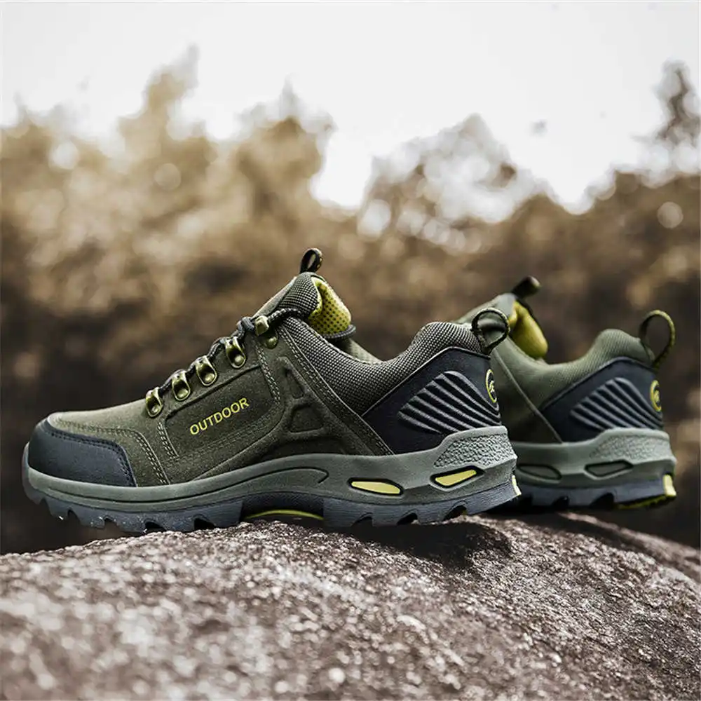Street Fashion In Vietnam - Non-slip Lace Up Hiking Tennis For