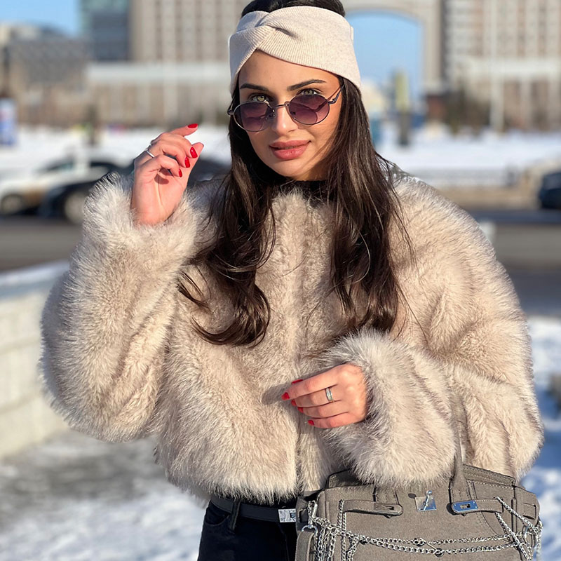 Iconic Street Fashion Week Lux - огляд і ціна Street Fashion Week