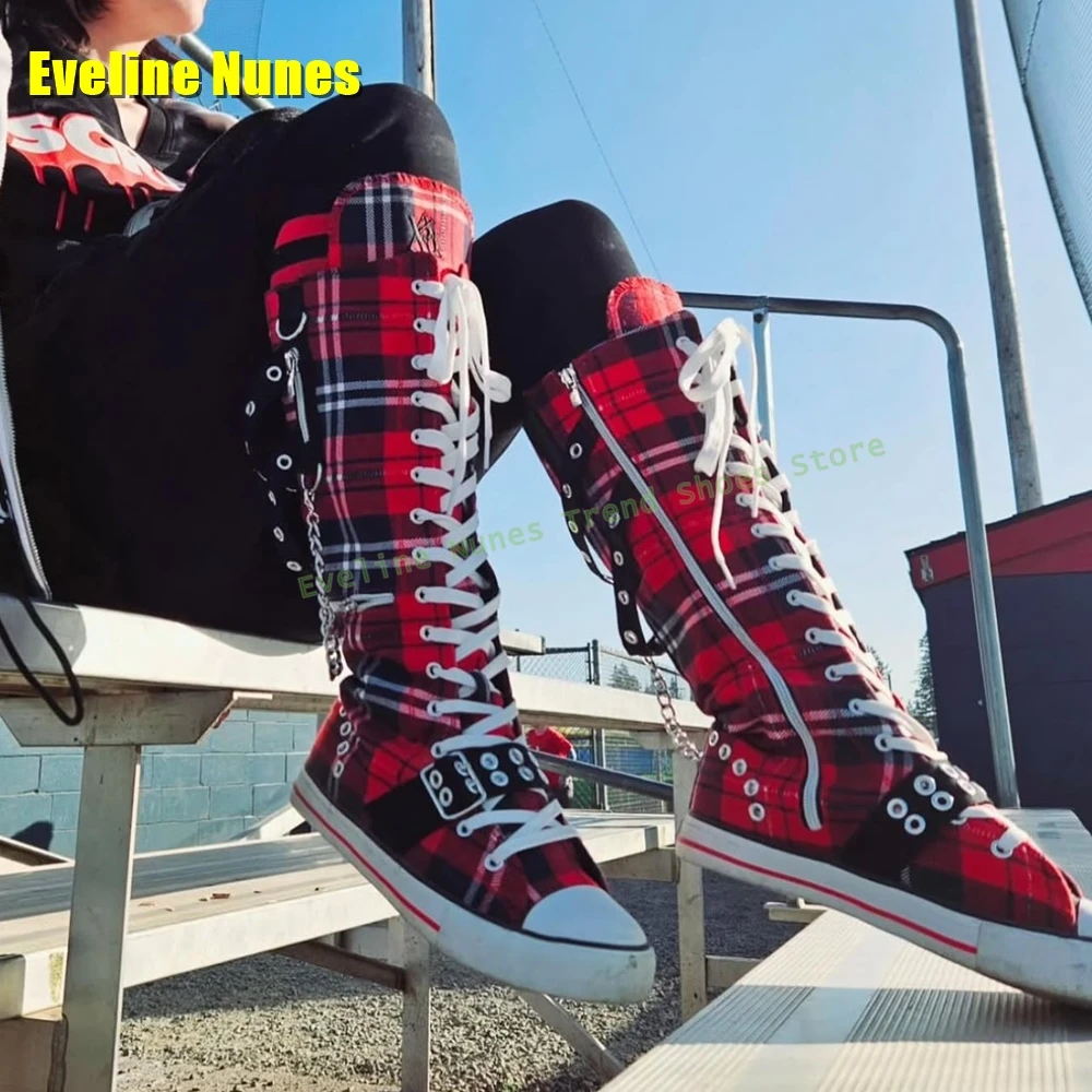 Heart Shaped Buckle Platform B - огляд і ціна Street Fashion Trend 2025