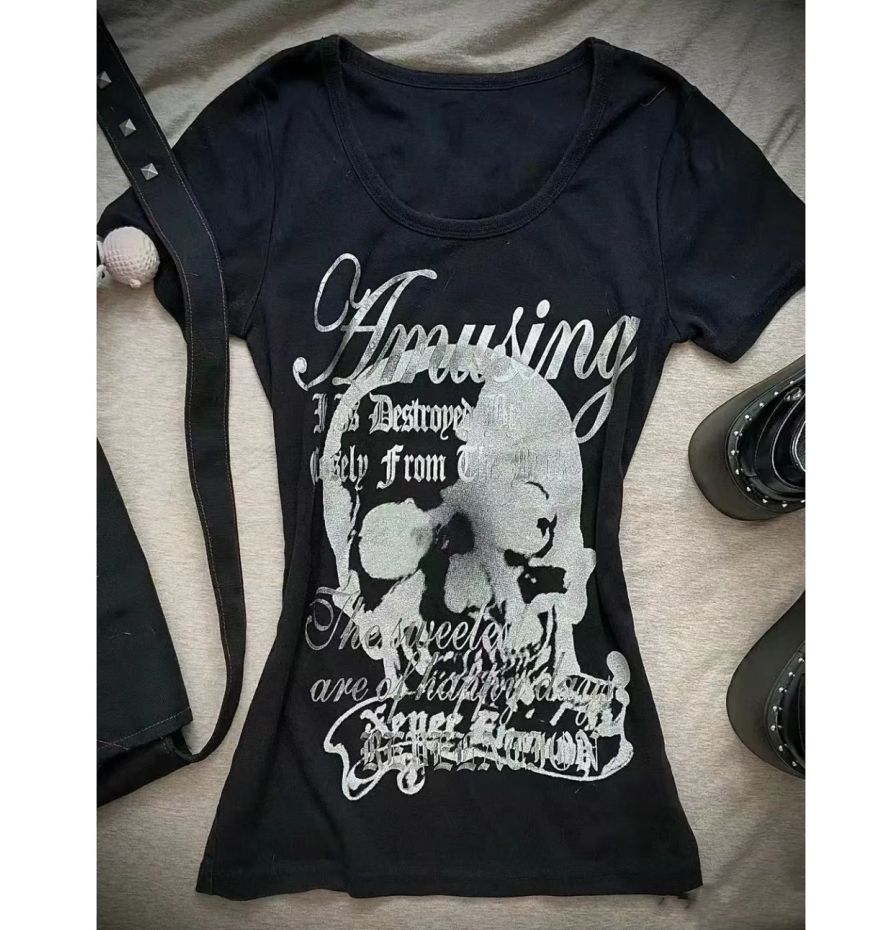 Vintage Shibuya Hottie Skull L - огляд і ціна Street Fashion Shibuya
