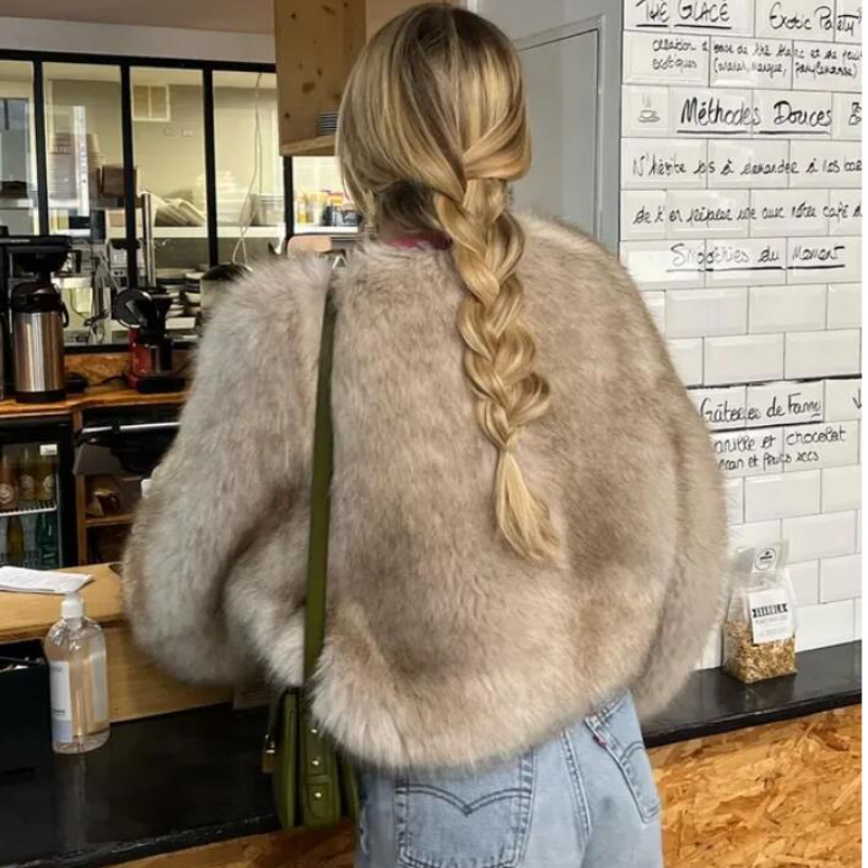 Iconic Street Fashion Week Lux - огляд і ціна Street Fashion Week
