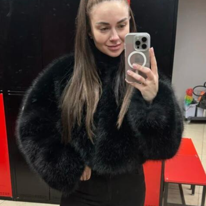 Iconic Street Fashion Week Lux - огляд і ціна Street Fashion Week