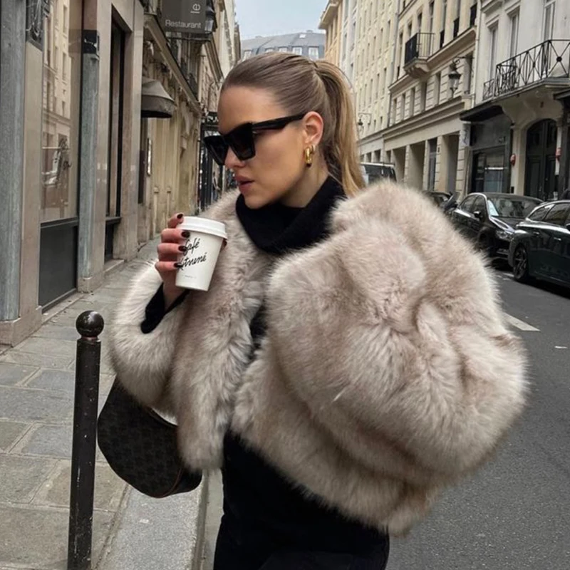 Iconic Street Fashion Week Lux - огляд і ціна Street Fashion Week