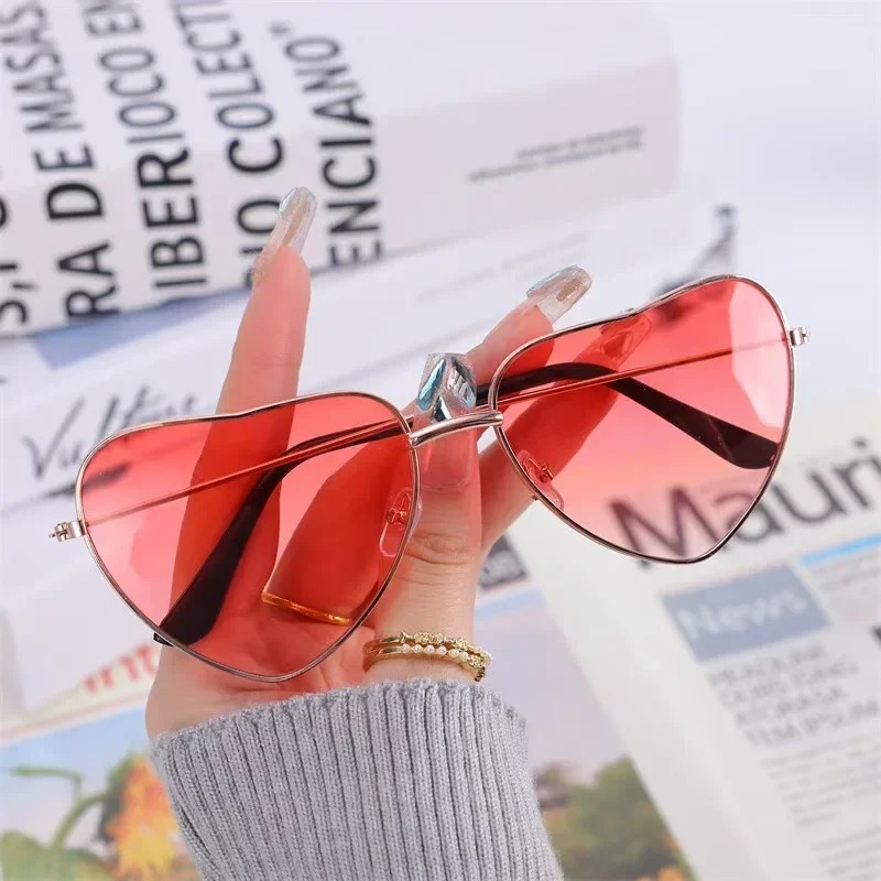 Fashion Heart Shaped Metal Sun - огляд і ціна Street Fashion Vintage