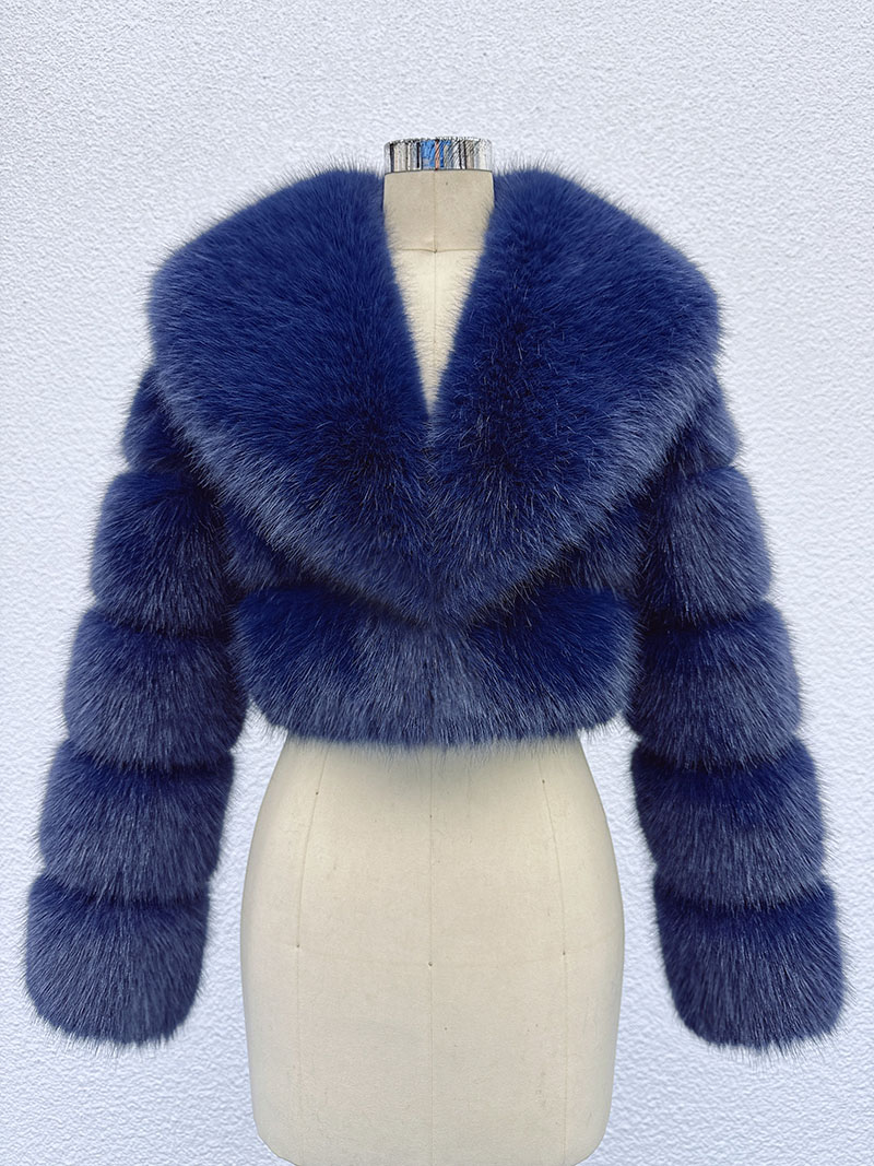 Item Number 0115X Iconic Stree - огляд і ціна Street Fashion Week