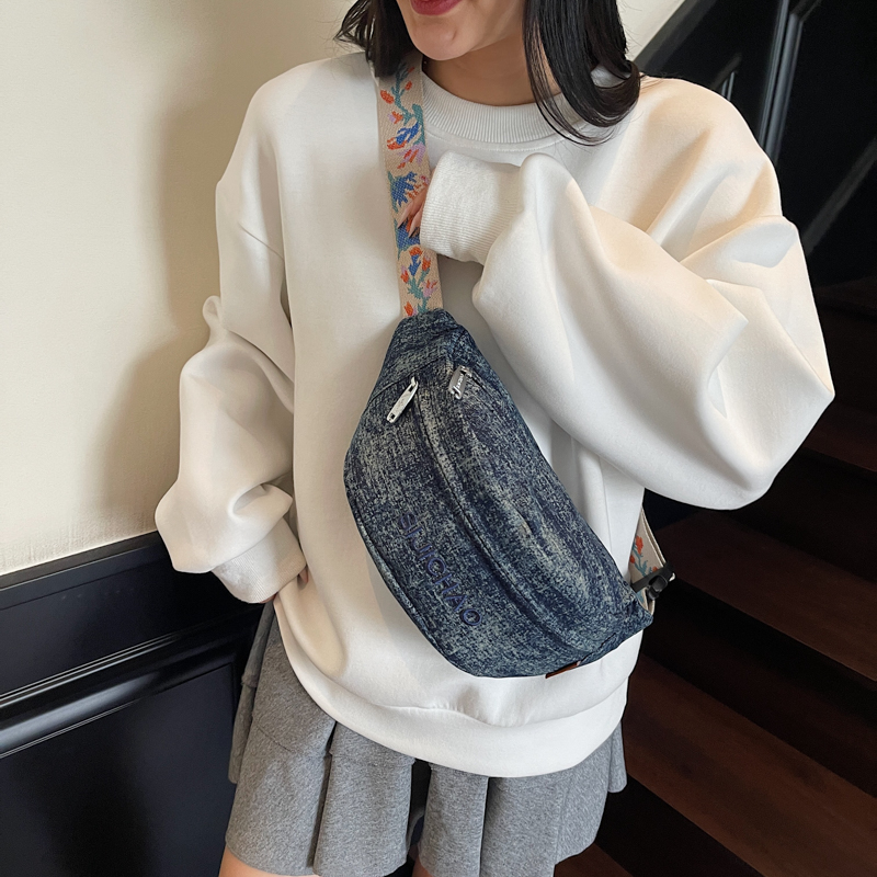 Denim Blue Chest Bags For Wome - огляд і ціна Street Fashion Trend 2025